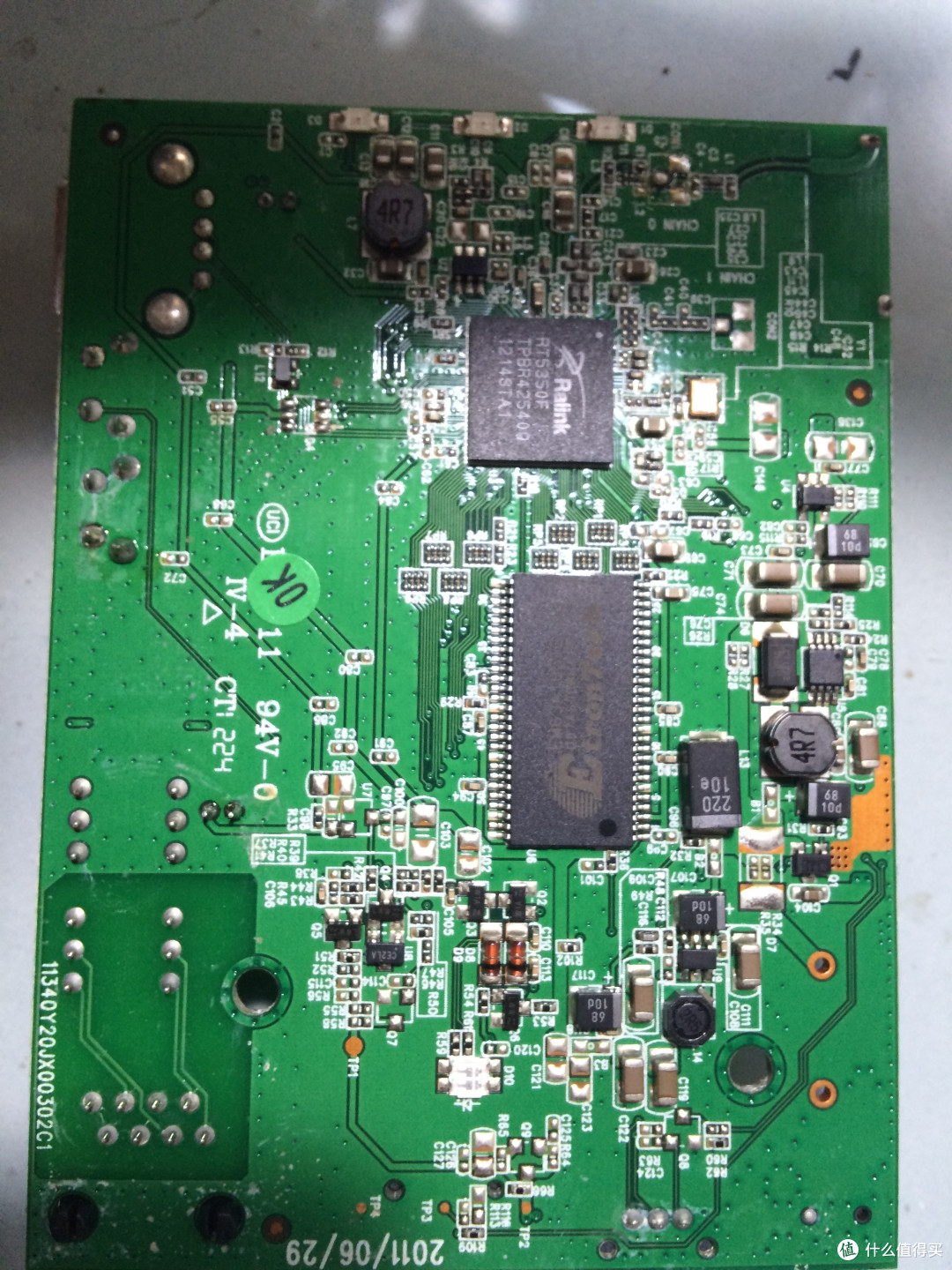 D-Link DIR-506L 迷你无线路由器 开箱&拆机