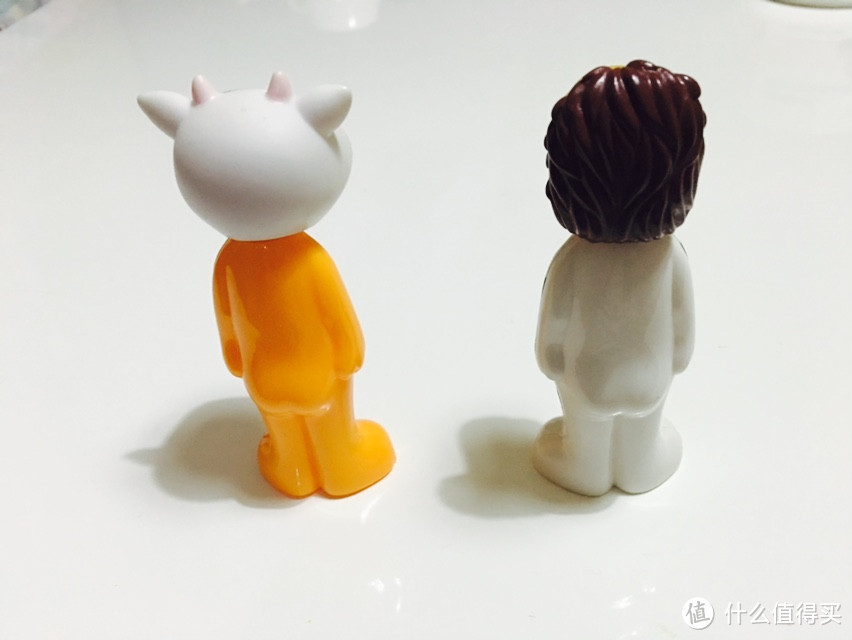 #本站首晒# 狮子与奶牛的爱恋，亲子旅行方便之物： Brush Buddies 伸缩动物牙刷