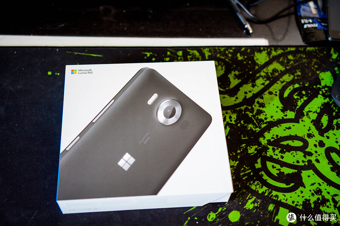出来混早晚要还的 — 记 Lumia 950 开箱 & 简单评测