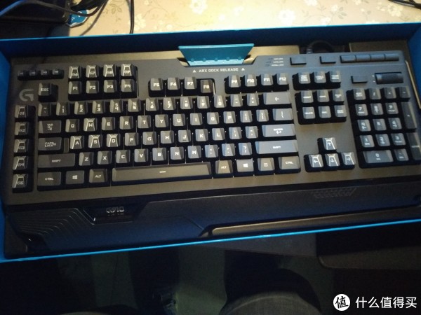 送给自己的元旦礼物:logtech 罗技 g910 机械键盘