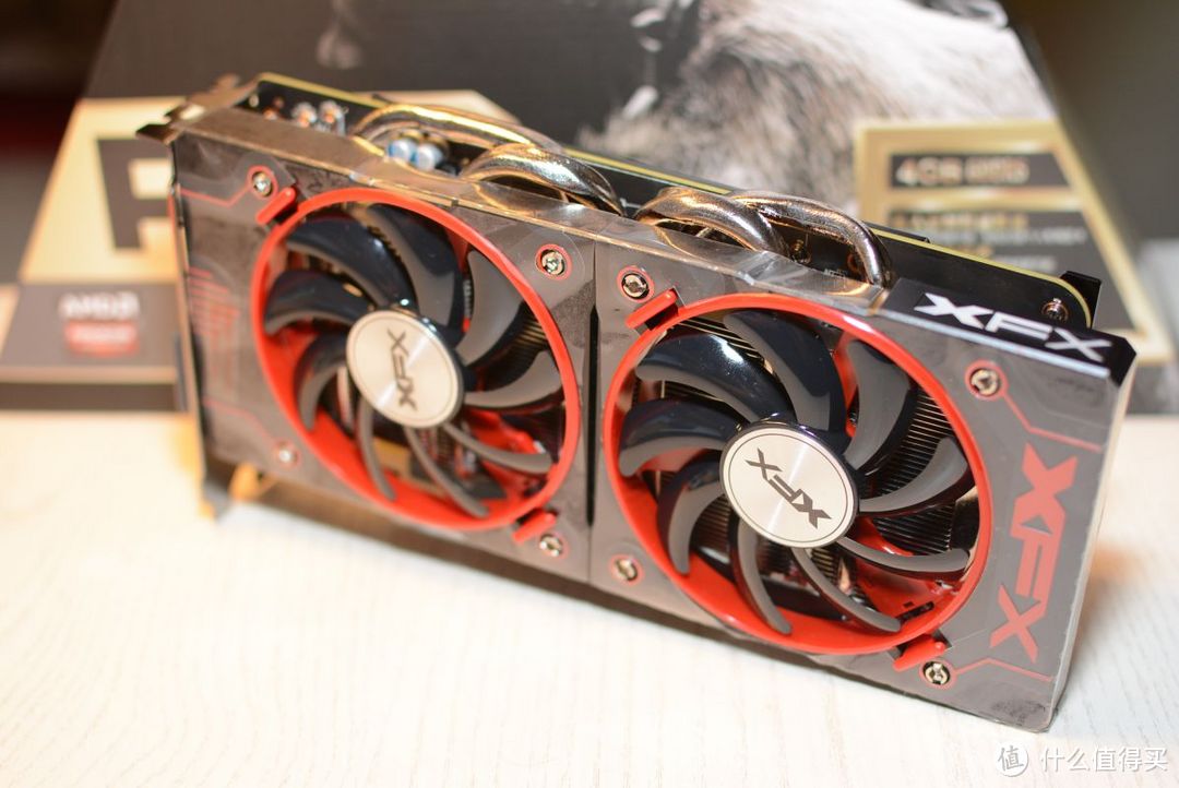 新年了给显卡升个级 — XFX 讯景 R9 380X黑狼进化