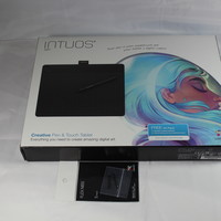 和冠（Wacom）CTH-690/K0-F Intuos Art M号 数位板开箱展示(盒子|配件|正面|背面)