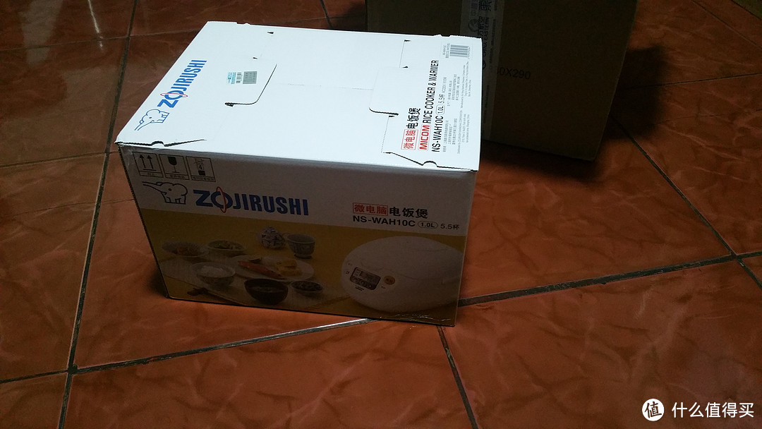 东航积分兑换 ZOJIRUSHI 象印 电饭煲 NS-WAH10C 开箱