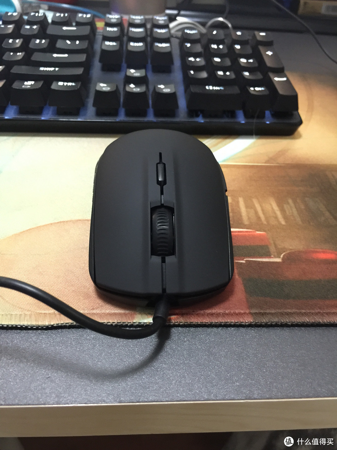 颜色绚丽而不浮夸，亮点就是搞灯——SteelSeries RIVAL 100 光学游戏鼠标众测报告