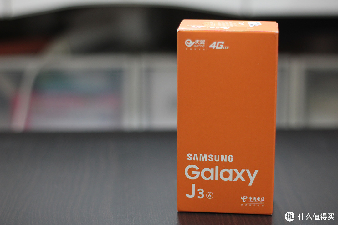 三星 Galaxy J3 包装