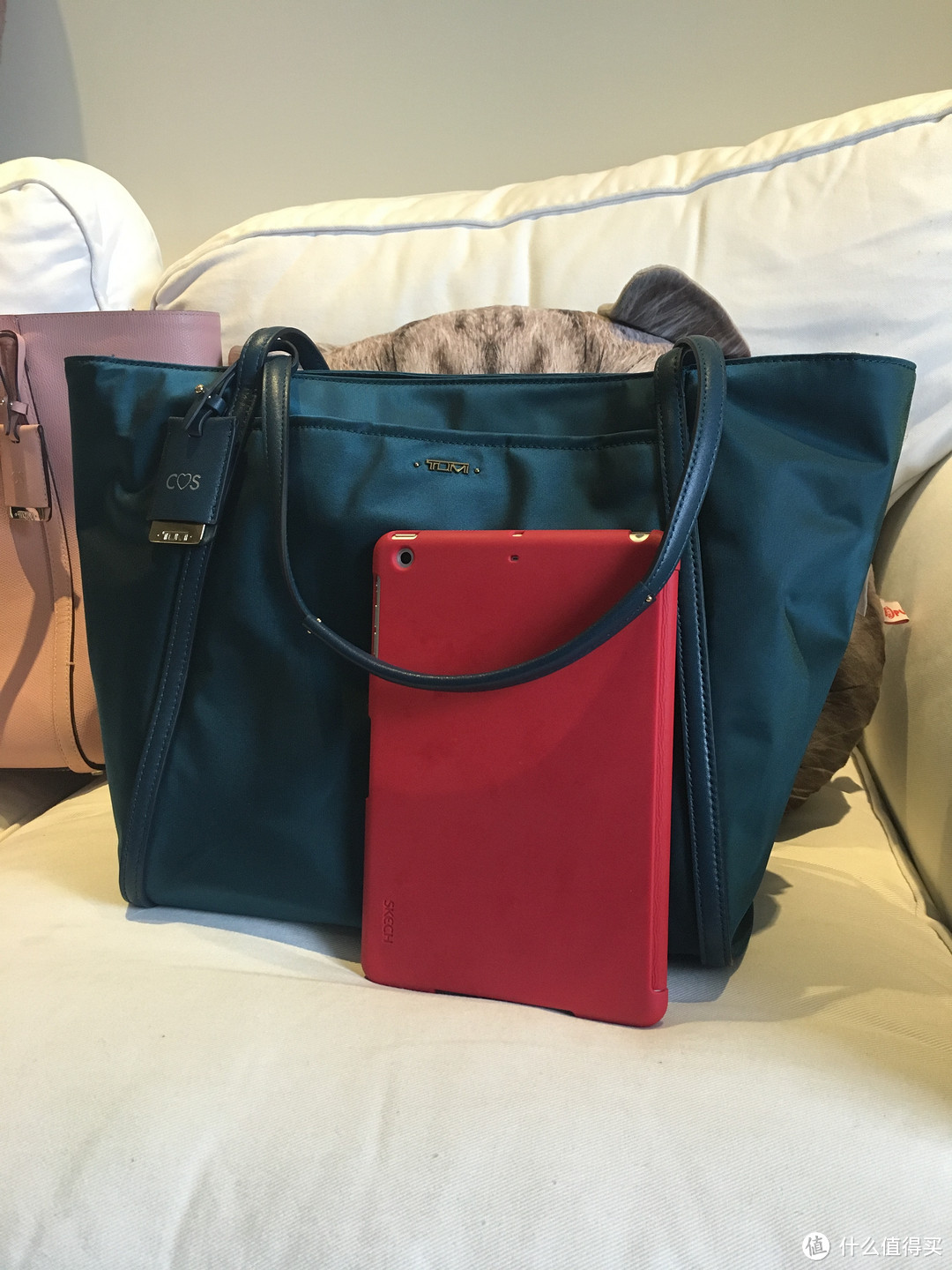 TUMI Q-TOTE和Small Q-TOTE 对比评测