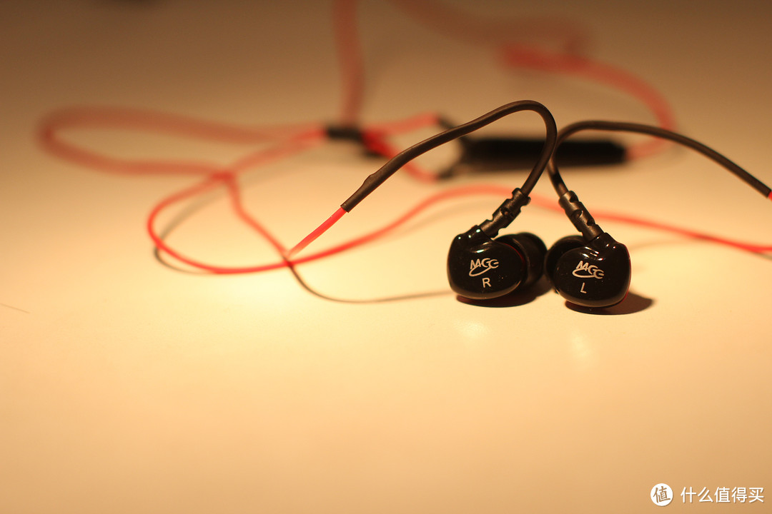 为了那一抹siao红——MEElectronics 迷籁  Sport-Fi S6P 入耳式 运动耳机（开箱版）