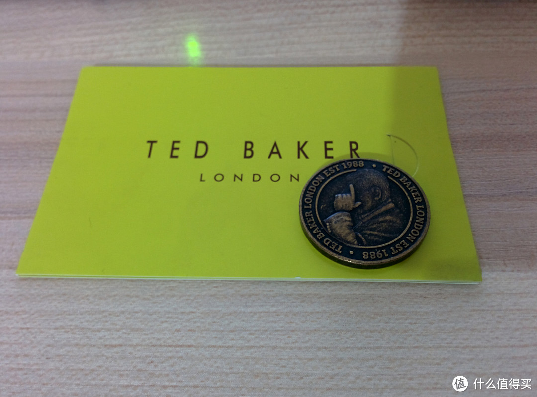 Ted Baker 金属护角双折钱包 开箱晒单