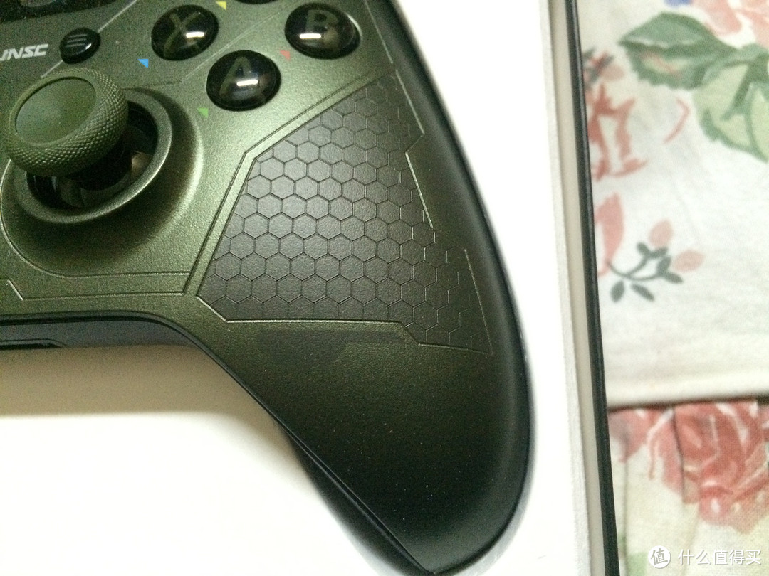 Xbox One 无线手柄 Halo 5 限定版 士官长涂装