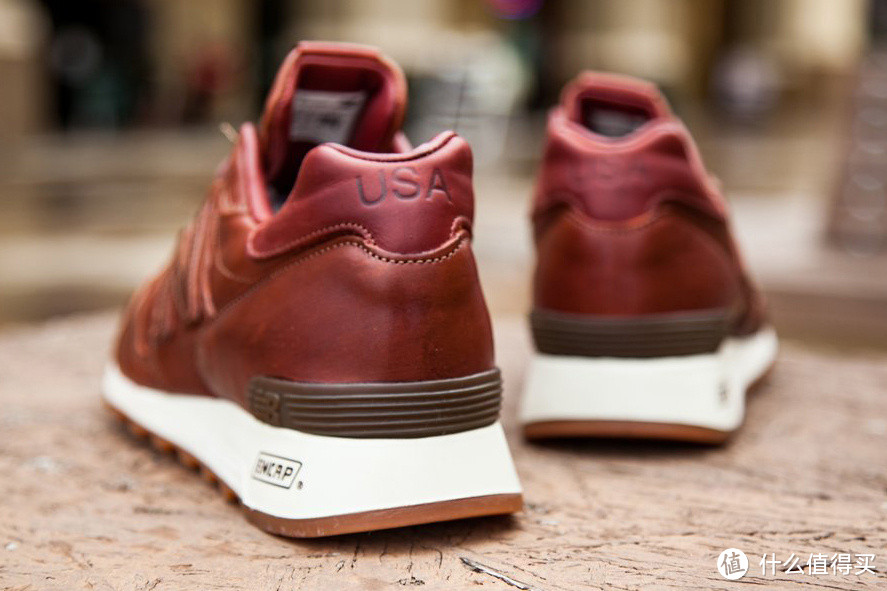 高端皮革鞋面：new balance M1300 “Horween Leather”上市