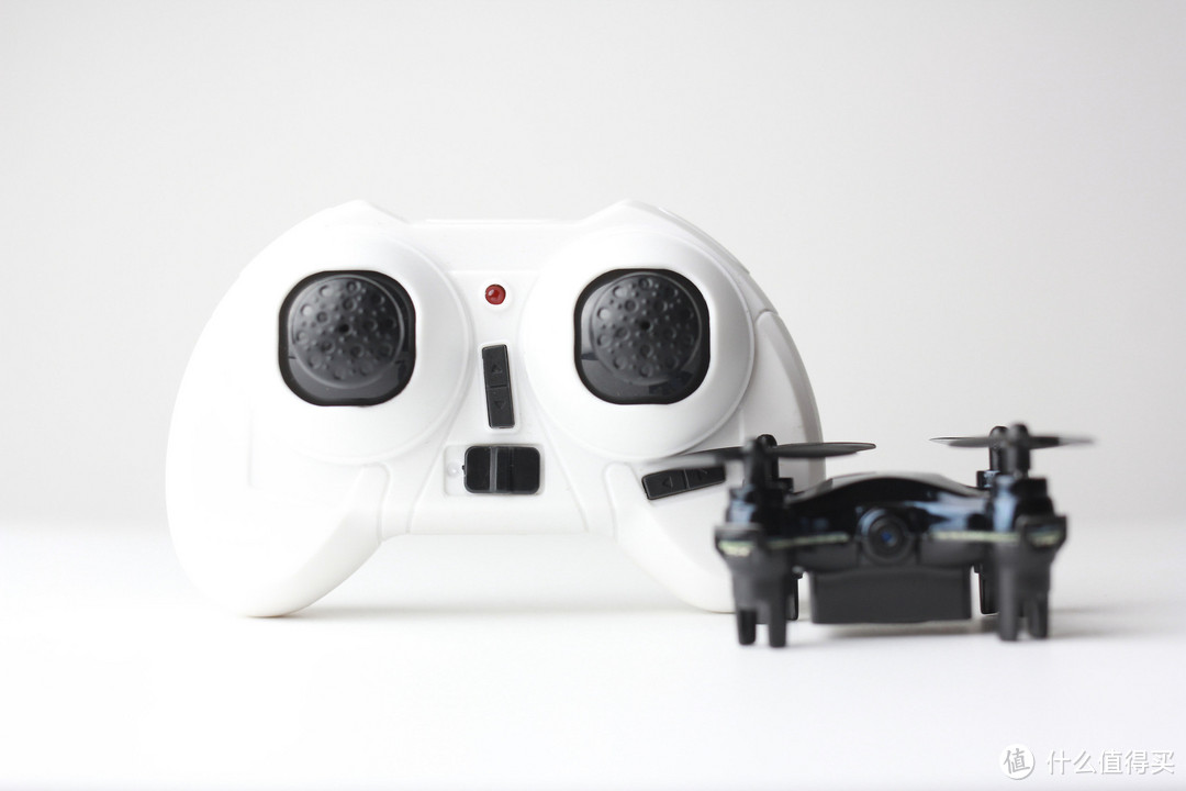 支持实时图像回传：Axis Drones 推出 VIDIUS 小型无人机