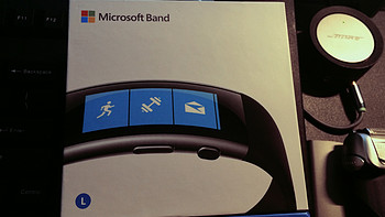 属于我的新年第一件电子产品： Microsoft 微软 Band 2 开箱