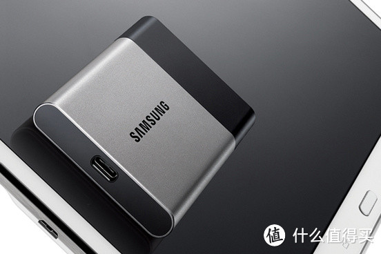 450MB/s连续读写速度：SAMSUNG 三星 发布 SSD T3 移动固态硬盘