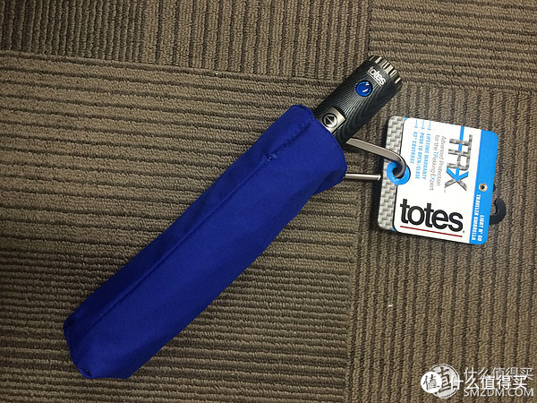 随身雨伞：Totes Trx Traveler Umbrella 带电筒防晒雨伞