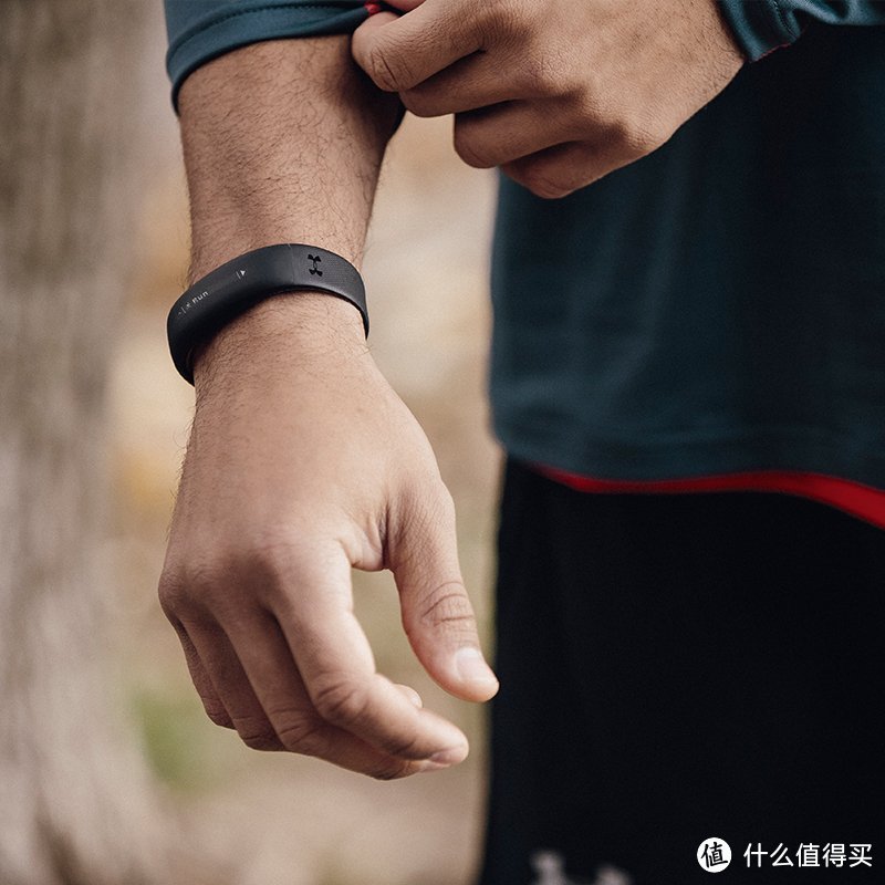 运动装备套餐：Under Armour 安德玛 联合 HTC 发布 UA HealthBox 健身套装