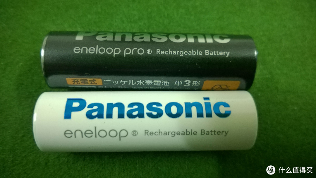 充电器中的战斗机：Panasonic 松下 BQ-CC57 充电电池套装