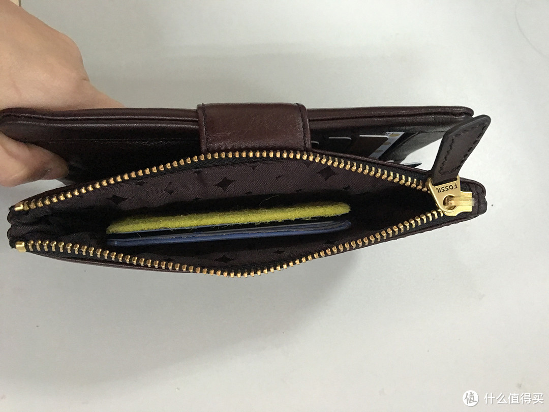 迟来的圣诞礼物：FOSSIL Emory Clutch 女款手拿包