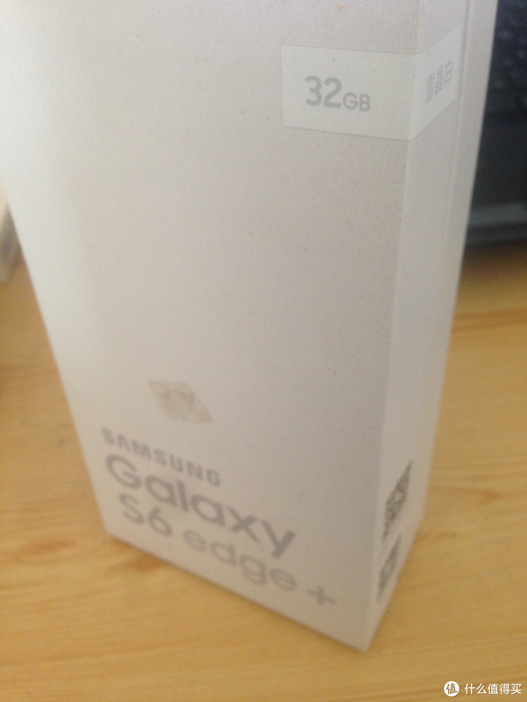 比黑夜还诱惑 —SAMSUNG 三星 Galaxy S6 edge+ 手机 开箱