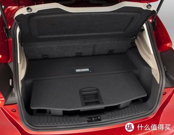 半小时可充电至80%：Ford 福特 推出 福克斯电动版