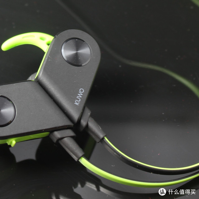 跑个步，听个响？——酷我 K1 无线蓝牙耳机（不公平的对比Bose SoundSport和 Monster 面条）