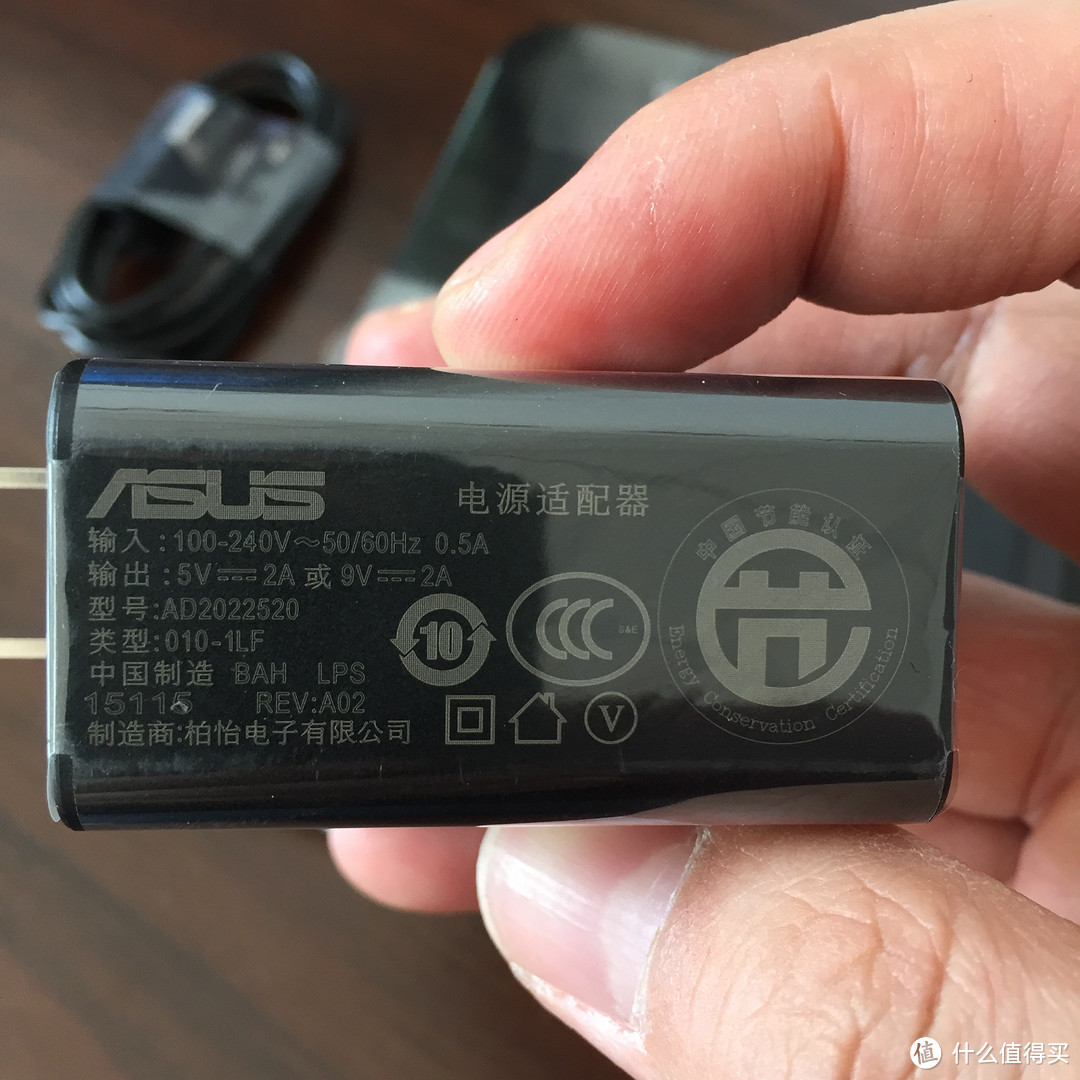 心有猛虎,细嗅蔷薇--华硕鹰眼zenfone zoom 手机评测