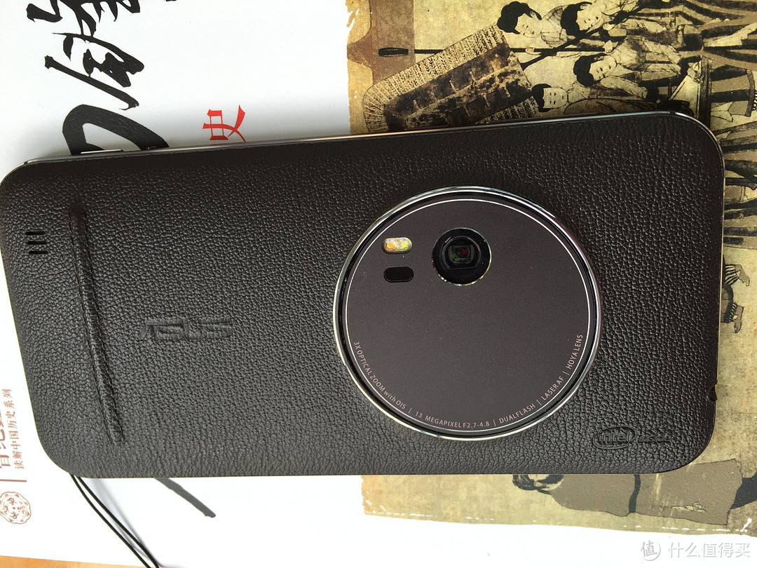 心有猛虎,细嗅蔷薇--华硕鹰眼zenfone zoom 手机评测