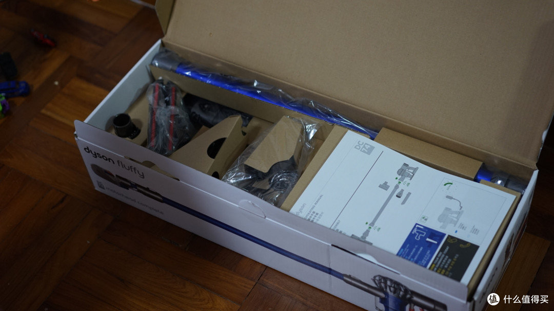 不仅仅是精品工具,更是小孩好玩具:dyson 戴森 DC74手持吸尘器&BlueAir 布鲁雅尔303 空气净化器 开箱