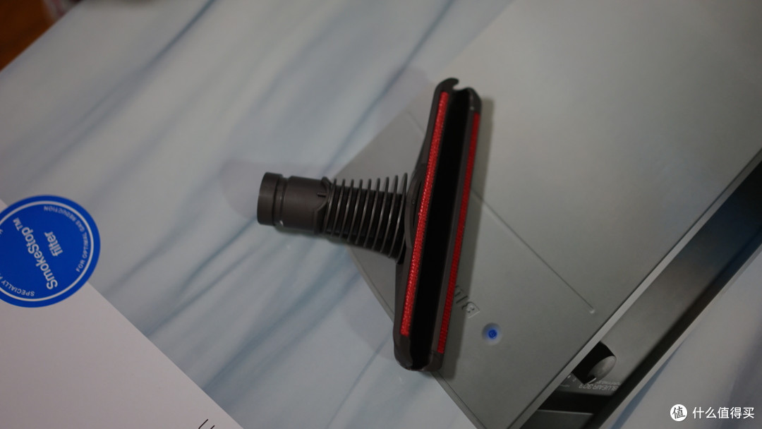 不仅仅是精品工具,更是小孩好玩具:dyson 戴森 DC74手持吸尘器&BlueAir 布鲁雅尔303 空气净化器 开箱