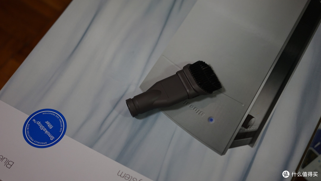 不仅仅是精品工具,更是小孩好玩具:dyson 戴森 DC74手持吸尘器&BlueAir 布鲁雅尔303 空气净化器 开箱