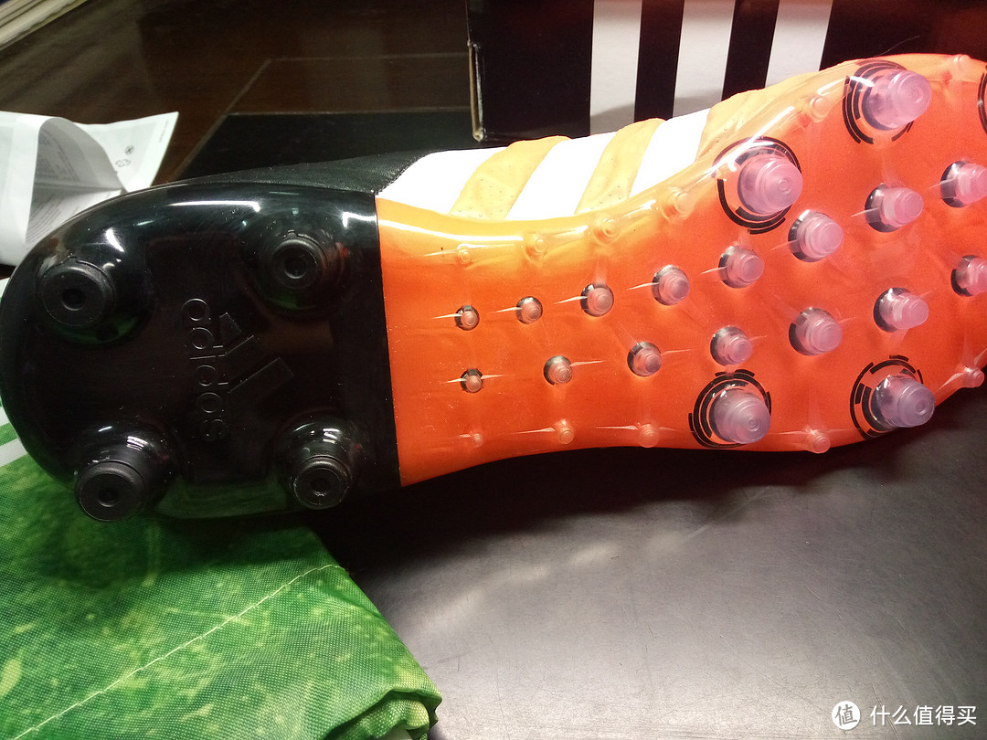 为踢球加成：adidas 阿迪达斯 ACE 15.2 男子混合钉足球鞋