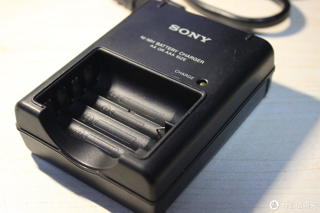 愉愉快快来开箱 — Sony 索尼 CS2B镍氢电池充电器