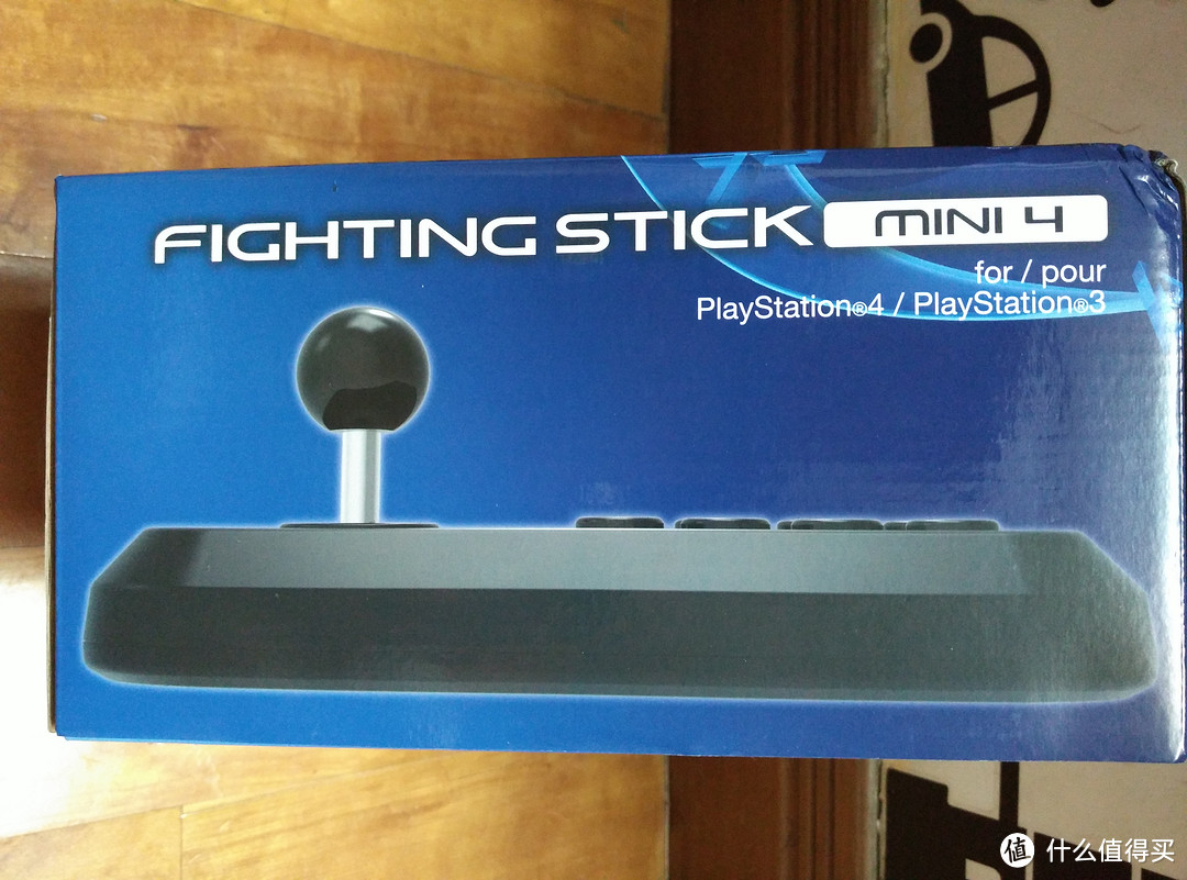 不再用手柄玩街霸了！ HORI FIGHTING STICK MINI for PS4/PS3