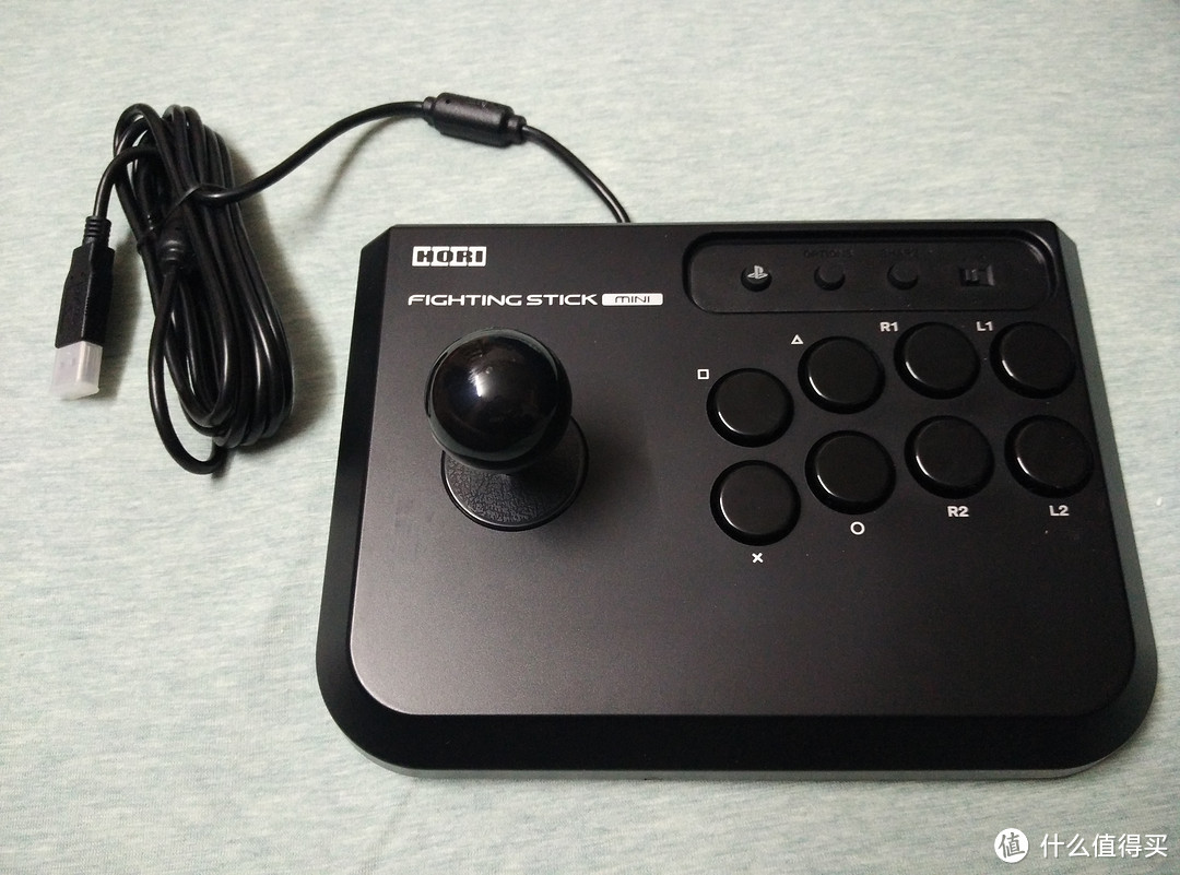 不再用手柄玩街霸了！ HORI FIGHTING STICK MINI for PS4/PS3