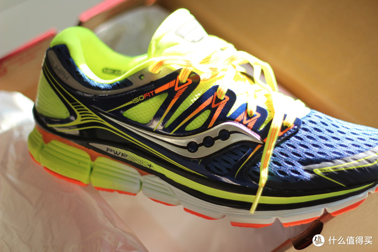 花哨到不敢直视的索康尼跑鞋---Saucony Men's