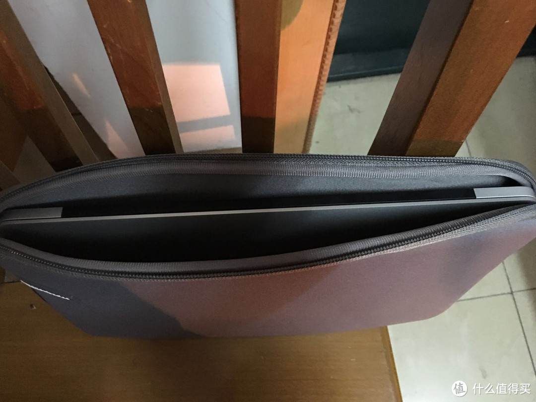 AmazonBasics亚马逊倍思 13.3-Inch Laptop Sleeve - Grey MACBOOK内胆包