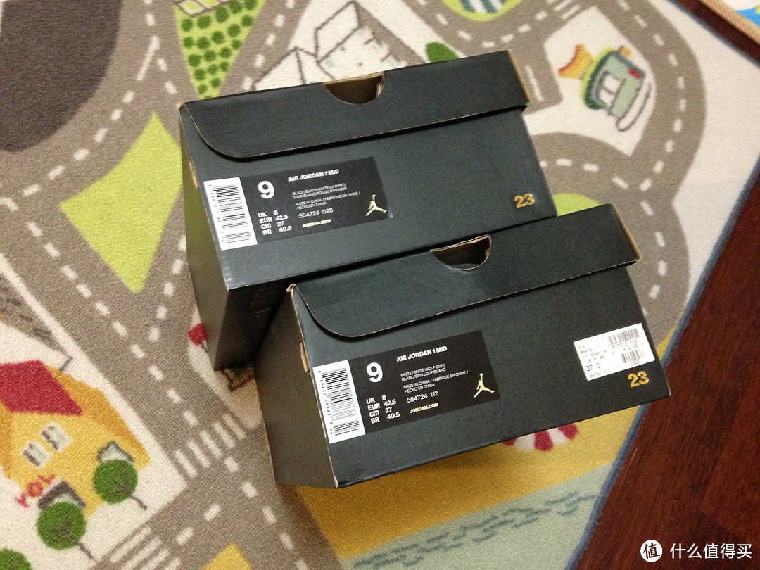 为了情怀,一黑一白来组队!英亚直邮Air Jordan 1