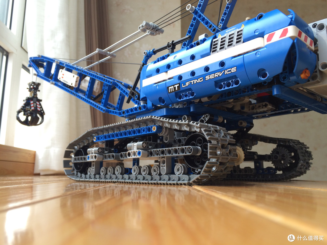 乐高科技系列 篇四:次旗舰也疯狂——履带式起重机 lego technic