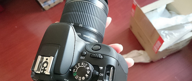 Canon 佳能EOS Kiss X7 单反相机& EF-S 24mm f/2.8 STM 饼干镜头开箱_ 