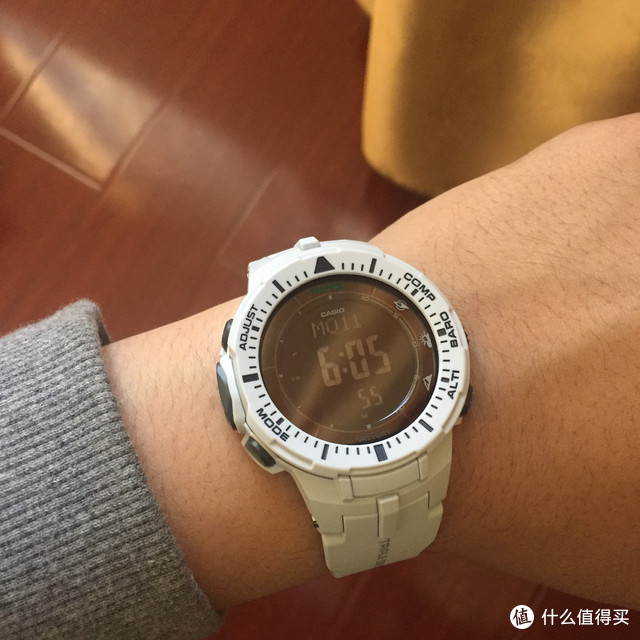 #本站首晒# 到底值不值?CASIO PRG-300-7CR 户外登山腕表