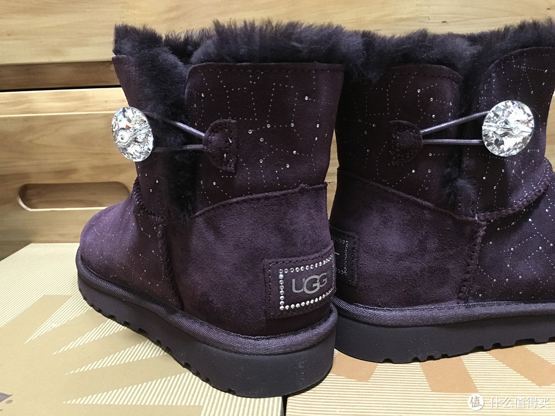 Shoebuy 入手两双 UGG 女士雪地靴