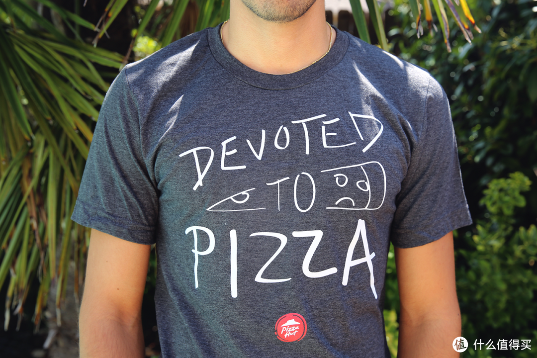 让你沉浸在披萨的世界里：Pizza Hut 必胜客 推出 Hut Swag 系列新品
