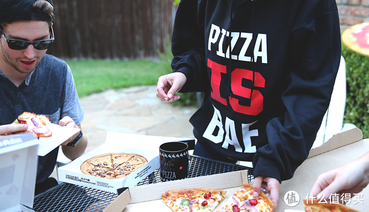 让你沉浸在披萨的世界里：Pizza Hut 必胜客 推出 Hut Swag 系列新品