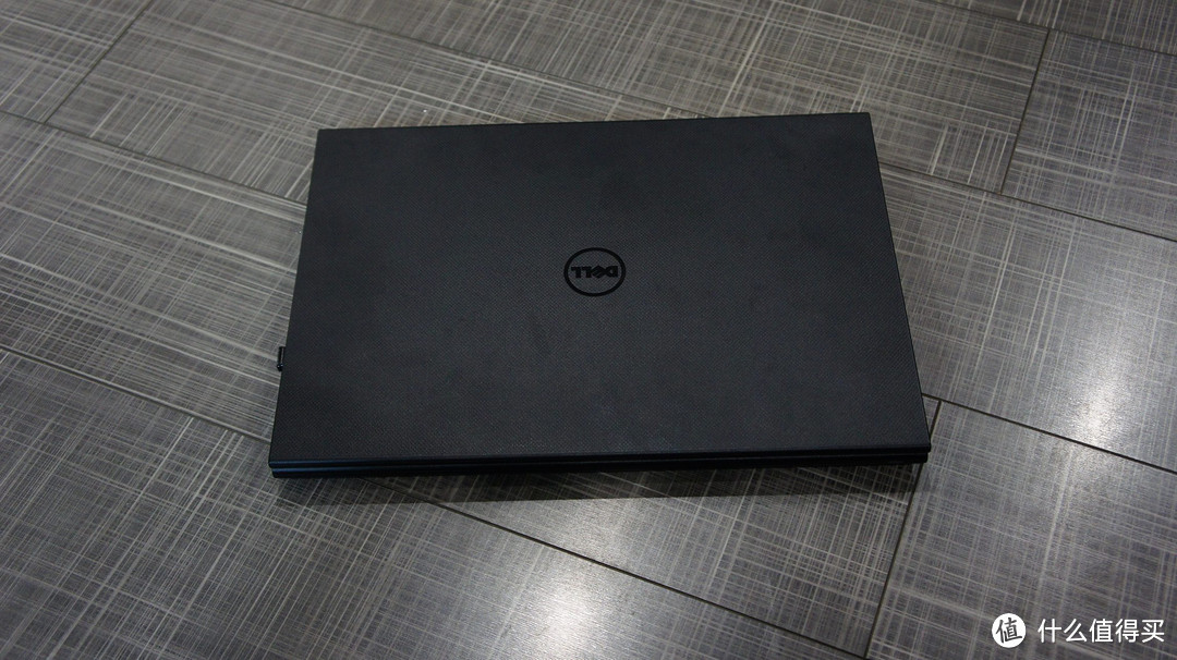 DELL 戴尔 灵越14CR-4528B笔记本展示