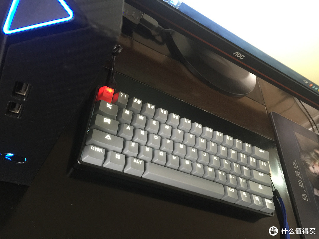 全黑青轴客制化 IQUNIX GH60 机械键盘