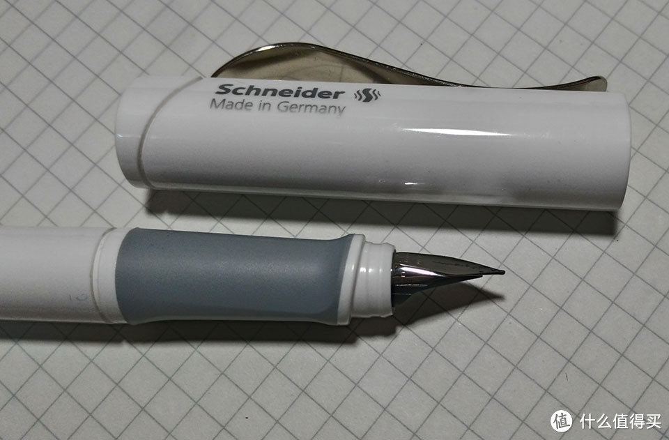 小白龙，见猎心喜：白色 Schneider 施耐德 BASE 钢笔