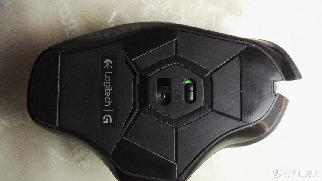 一指闯天下：Logitech 罗技 G602 无线游戏鼠标 伪开箱