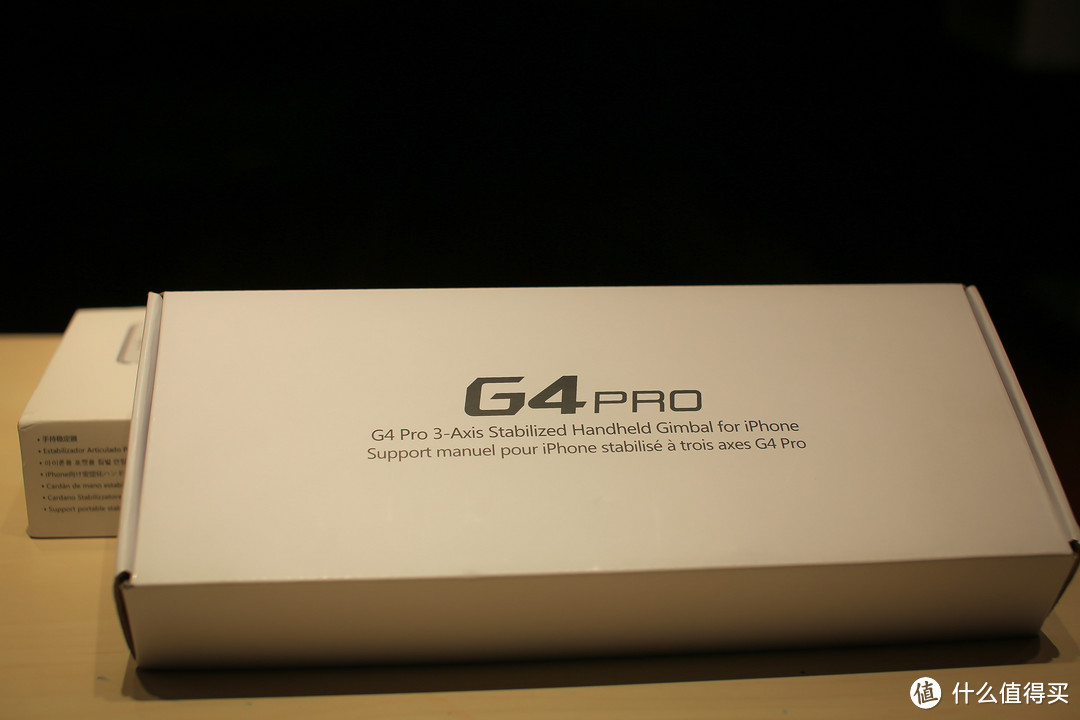 导演，我们有新装备了！————飞宇 G4 Pro 三轴手机稳定器众测报告