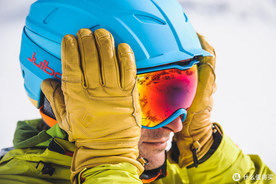 镜片可开关:Julbo 佳宝 推出 新型防雾滑雪镜 Aerospace