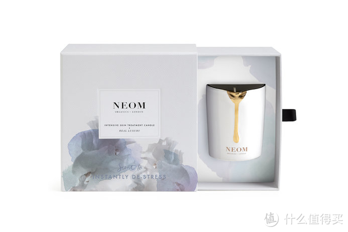 可当按摩精油使用：NEOM 推出 极致美肌香氛蜡烛系列