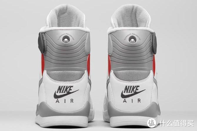 传奇回归：NIKE 耐克 Air Pressure复刻版篮球鞋今日上市